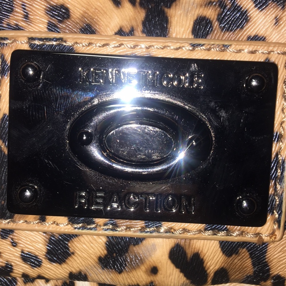 Leopard print Kenneth Cole purse. Un-used
